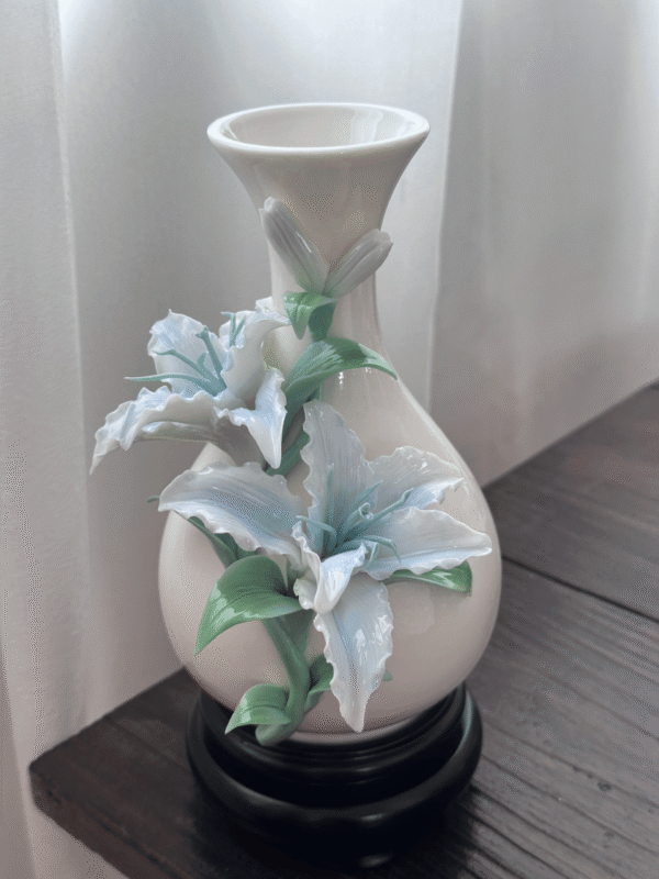 Blue Lily | Dehua White Porcelain Vase