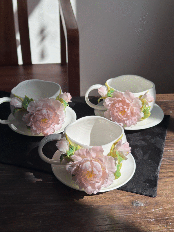 Classic Peony | Dehua White Porcelain Coffee Cup-300mL